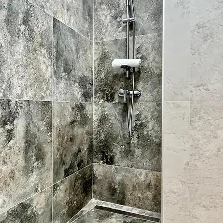 No 604 Бухарест